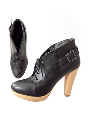 MESSECA New York NEW Bobbie Leather Lace-Up Heeled Booties Platform